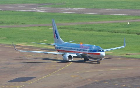 N876NN · Boeing 737-800, Martinique – Aimé Césaire
