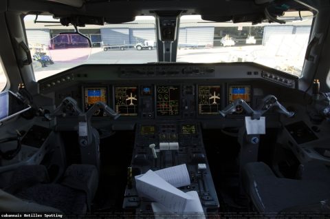 N283JB · Embraer E190, Sint Maarten – Princess Juliana