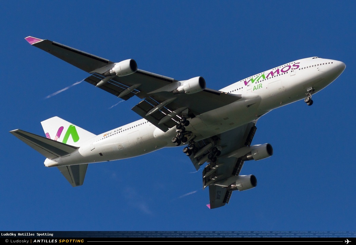 EC-KSM · Boeing 747-400, Wamos Air, Pointe-à-Pitre – Maryse Condé