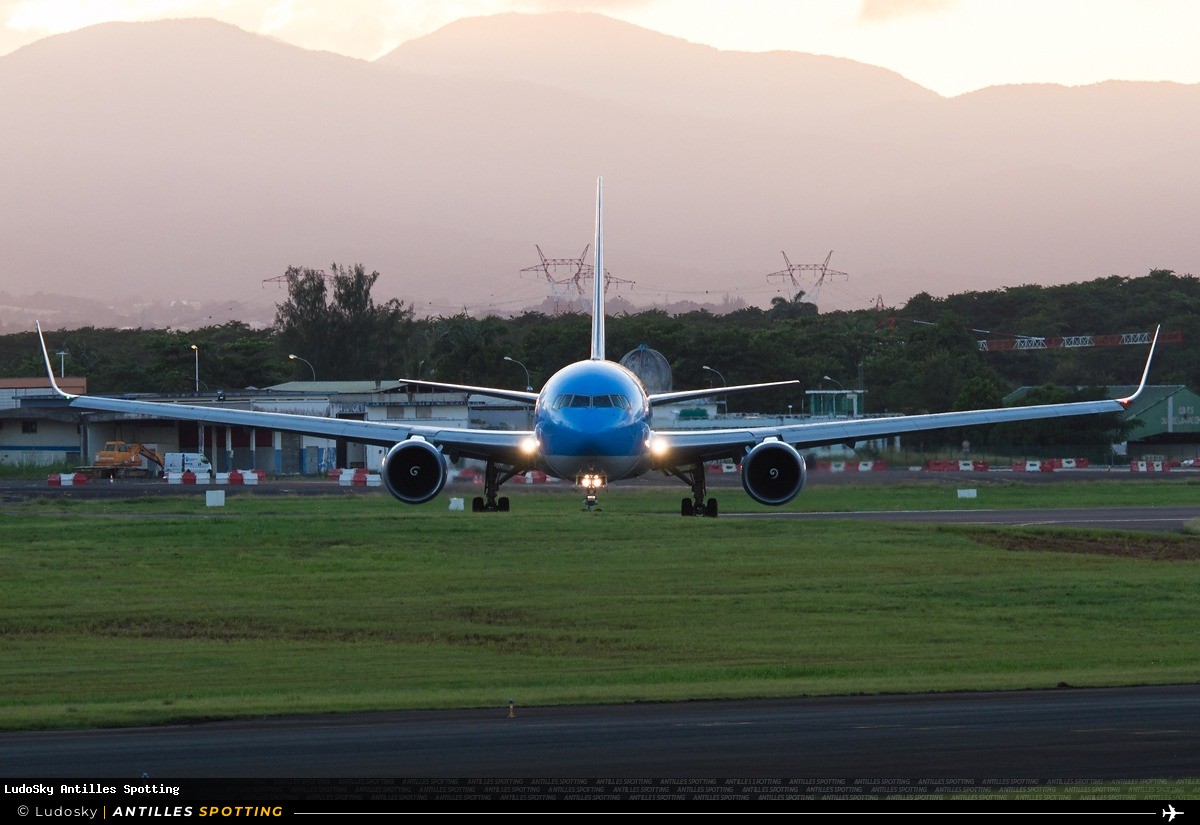 I-NDMJ · Boeing 767-300, Neos, Pointe-à-Pitre – Maryse Condé