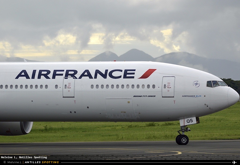 F-GSQS · Boeing 777-300ER, Air France, Pointe-à-Pitre – Maryse Condé