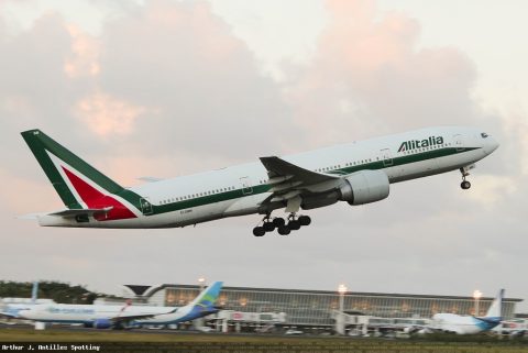 EI-DBM · Boeing 777-200 (2015)