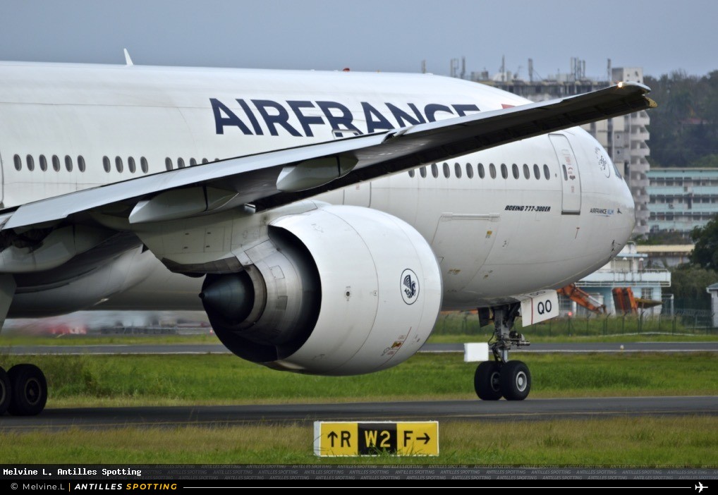 F-GSQO · Boeing 777-300ER, Air France, Pointe-à-Pitre – Maryse Condé