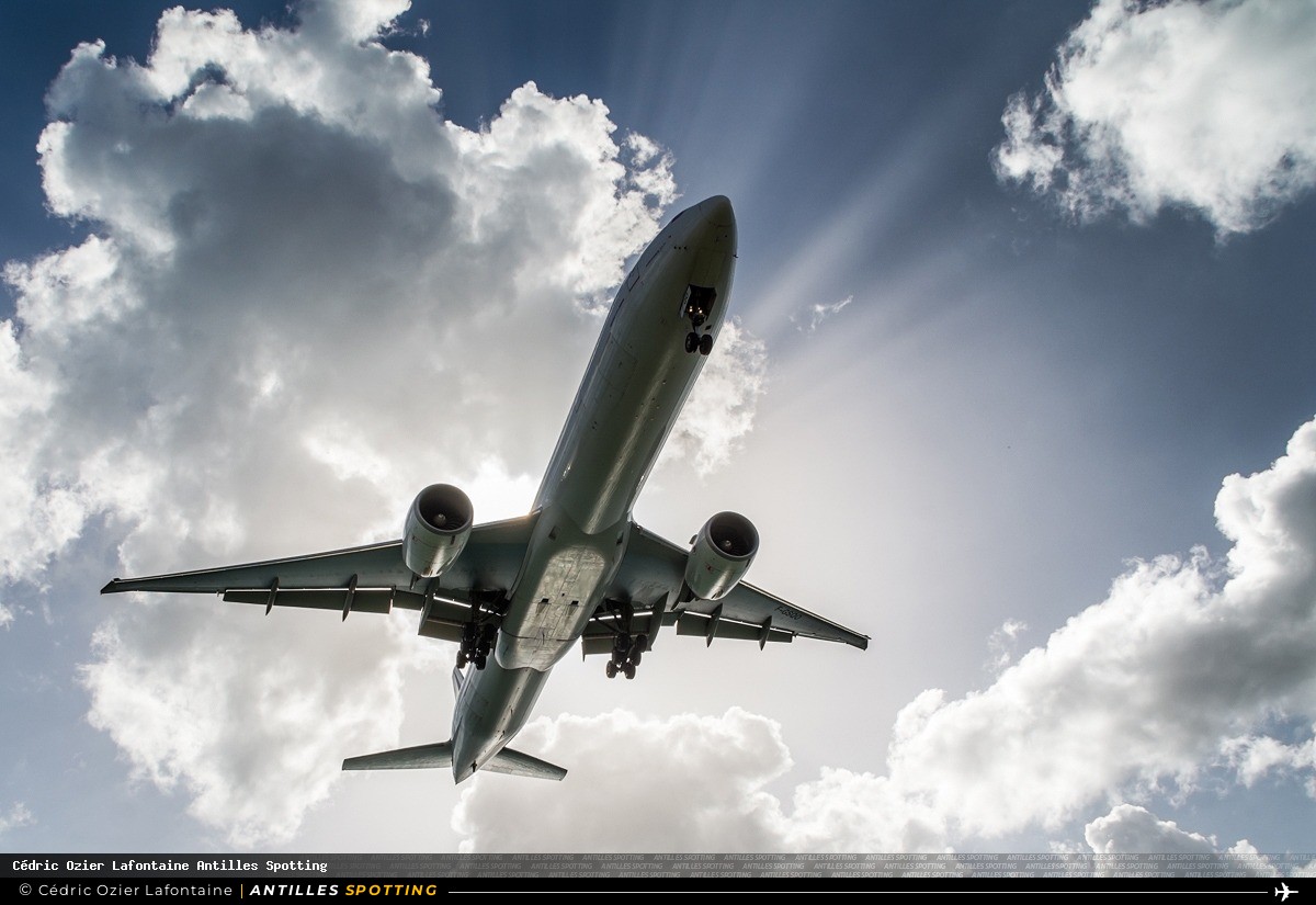 F-GSQO · Boeing 777-300ER, Air France, Martinique – Aimé Césaire