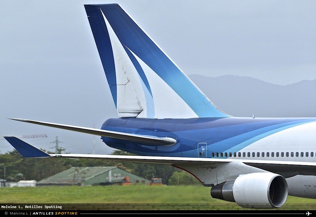 F-GTUI · Boeing 747-400, Corsair International, Pointe-à-Pitre – Maryse Condé