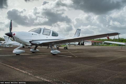 N321PG · Cirrus SR22 (2015)