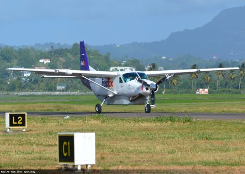 N881FE · Cessna 208 Caravan, Martinique – Aimé Césaire