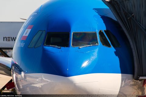 F-OLOV · Airbus A340-300, Paris-Orly