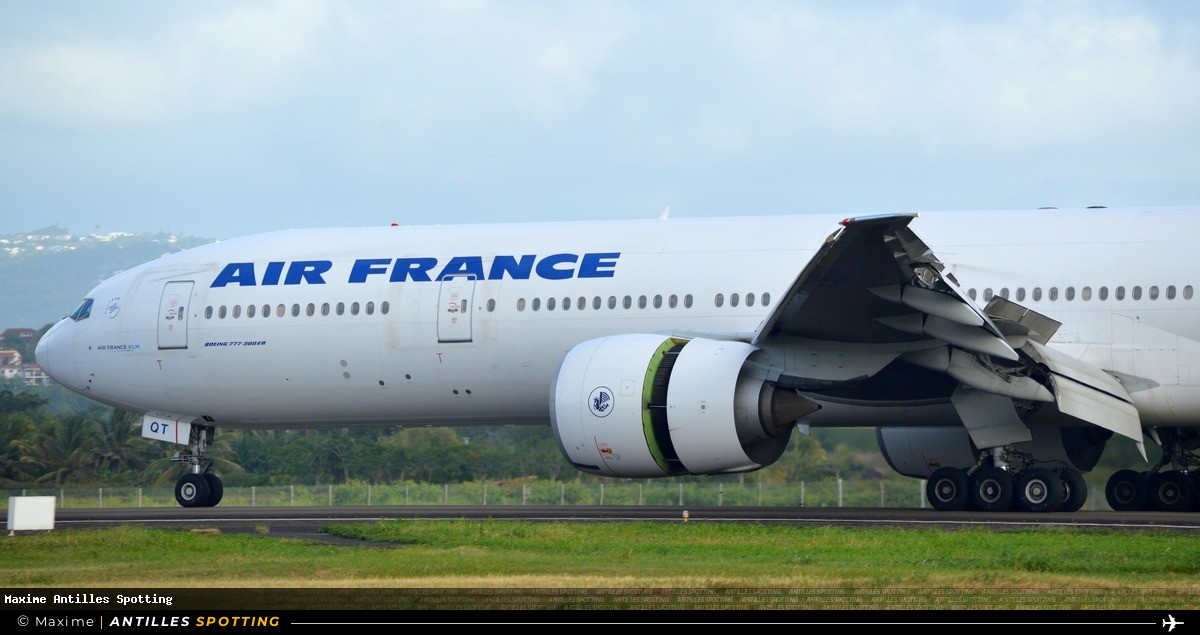 F-GSQT · Boeing 777-300ER, Air France, Martinique – Aimé Césaire