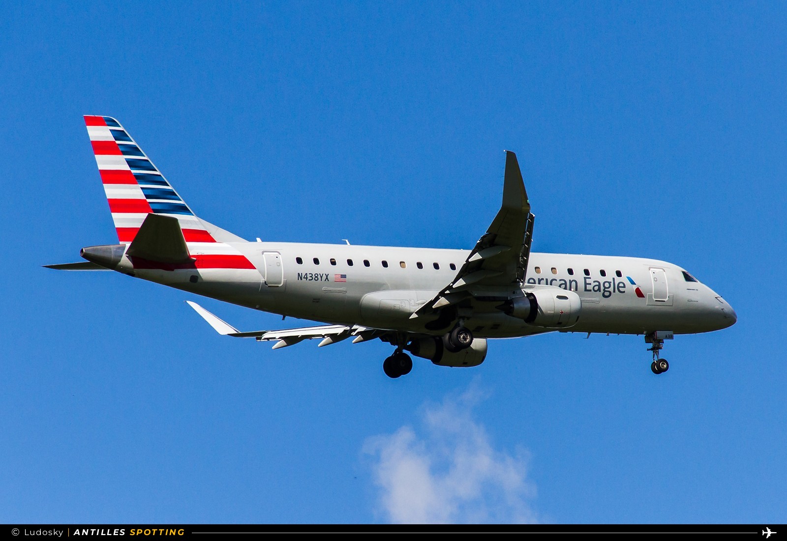 N438YX · Embraer E175, American Eagle, Pointe-à-Pitre – Maryse Condé